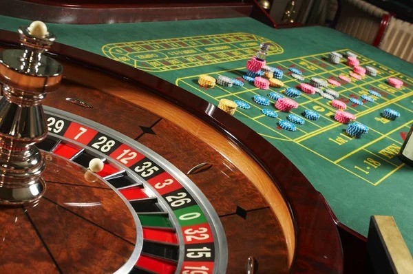 Matching symbols across pay lines trigger wins instantly Big Bass Bonanza reel symbols and pay line visualization